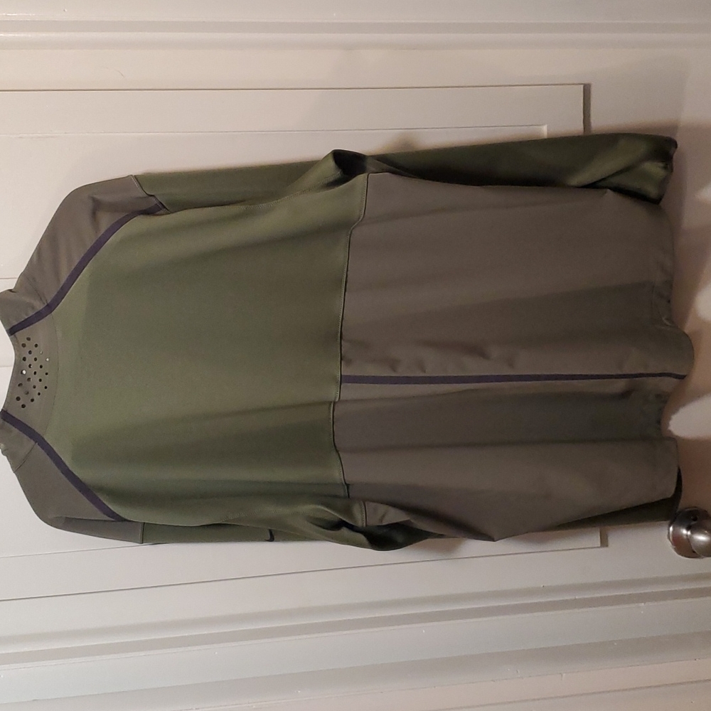 Nike Golf Tour Performance Pullover - image 3